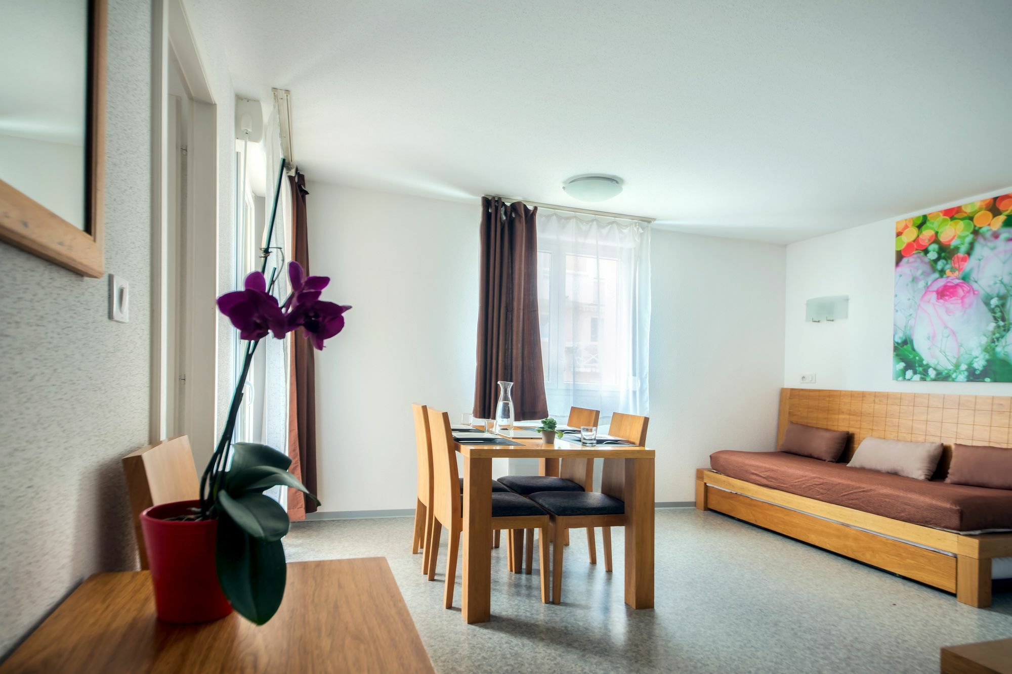 Comfort Aparthotel Mutzig Portes D'Alsace Exterior photo
